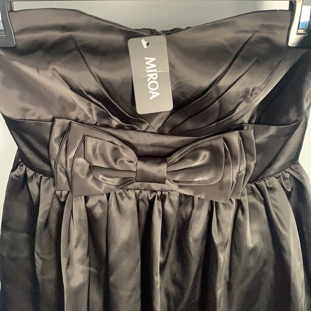 NWT Miroa Satin Black Ribbon Volumen Dress - Picture 3 of 3